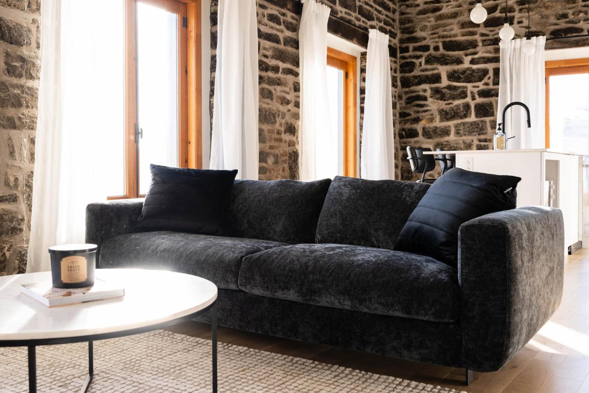 Maison Place Royale By Luxury In Transit Montreal Bagian luar foto