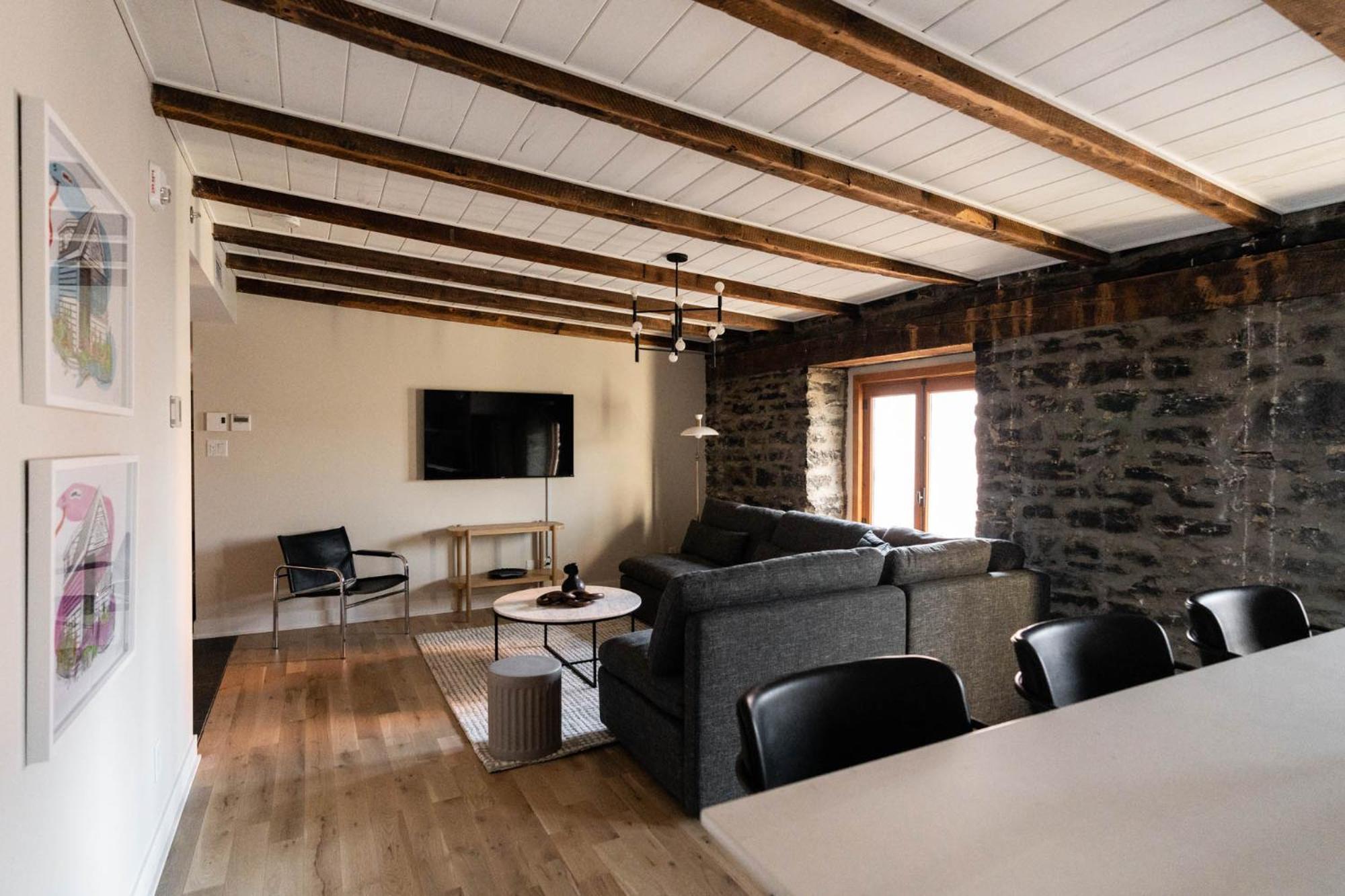 Maison Place Royale By Luxury In Transit Montreal Bagian luar foto