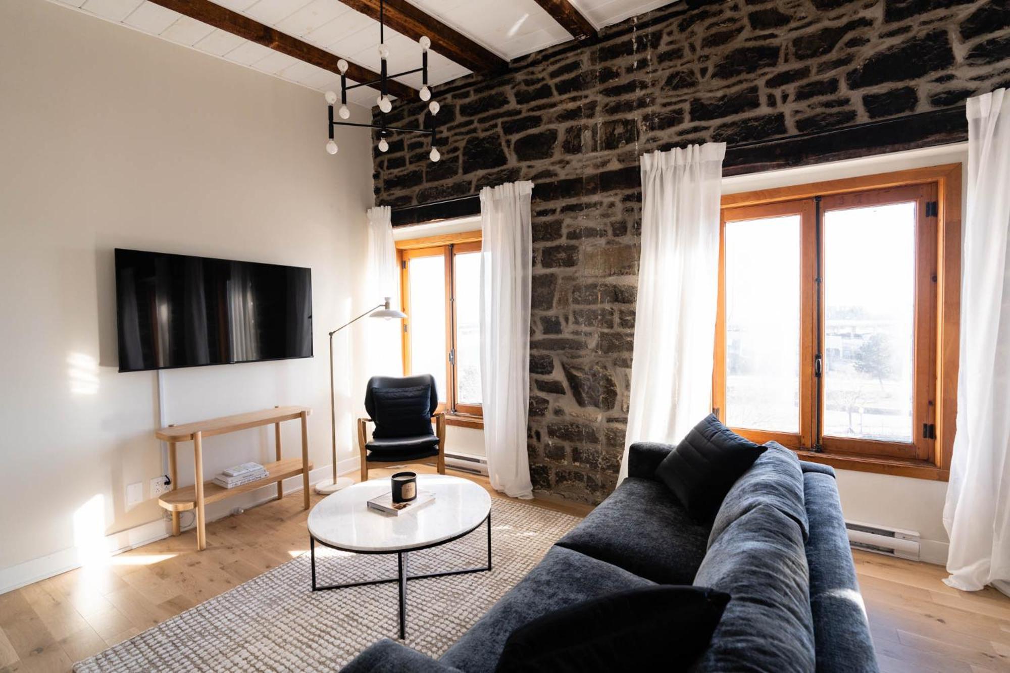 Maison Place Royale By Luxury In Transit Montreal Bagian luar foto