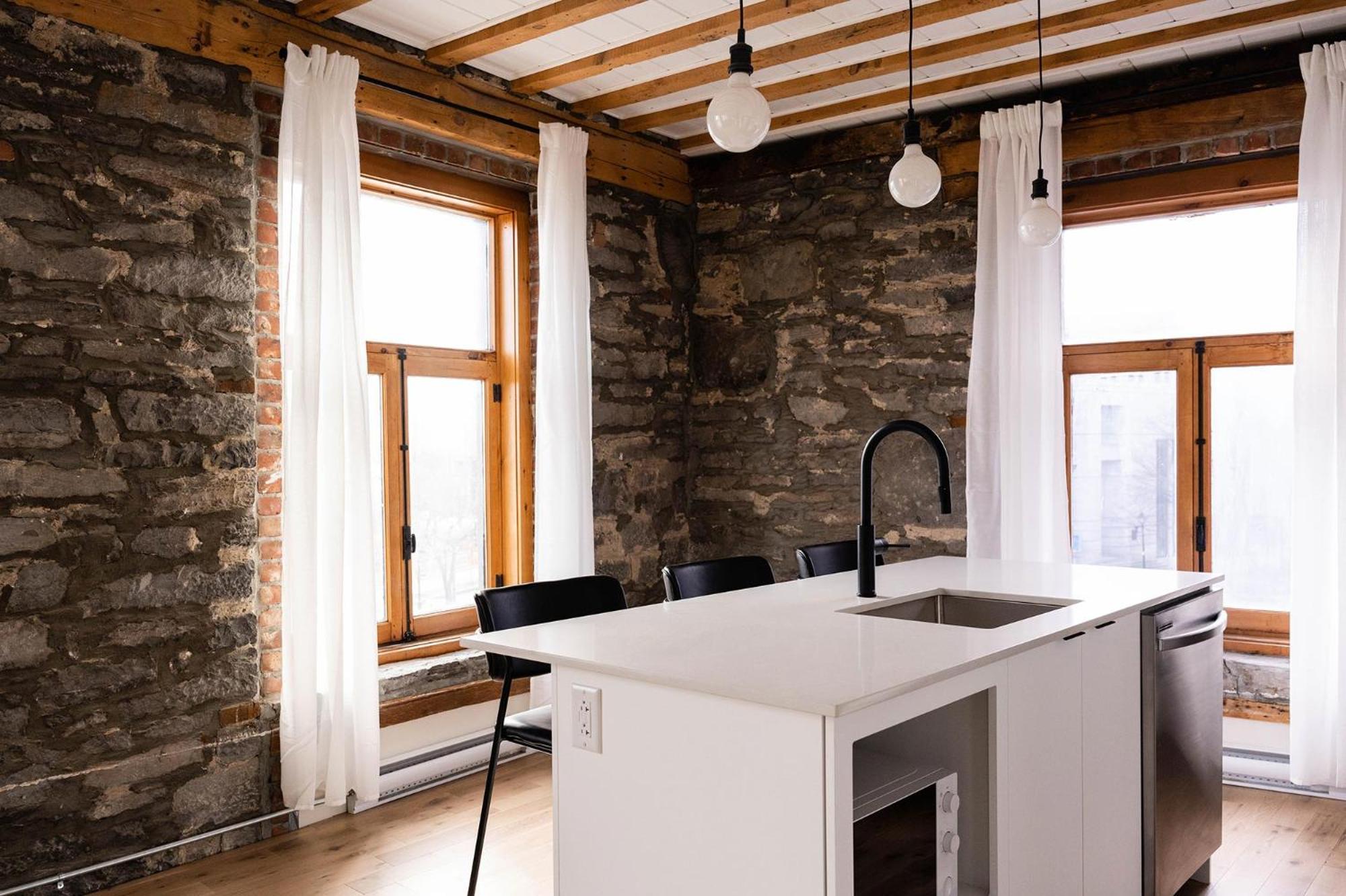 Maison Place Royale By Luxury In Transit Montreal Bagian luar foto