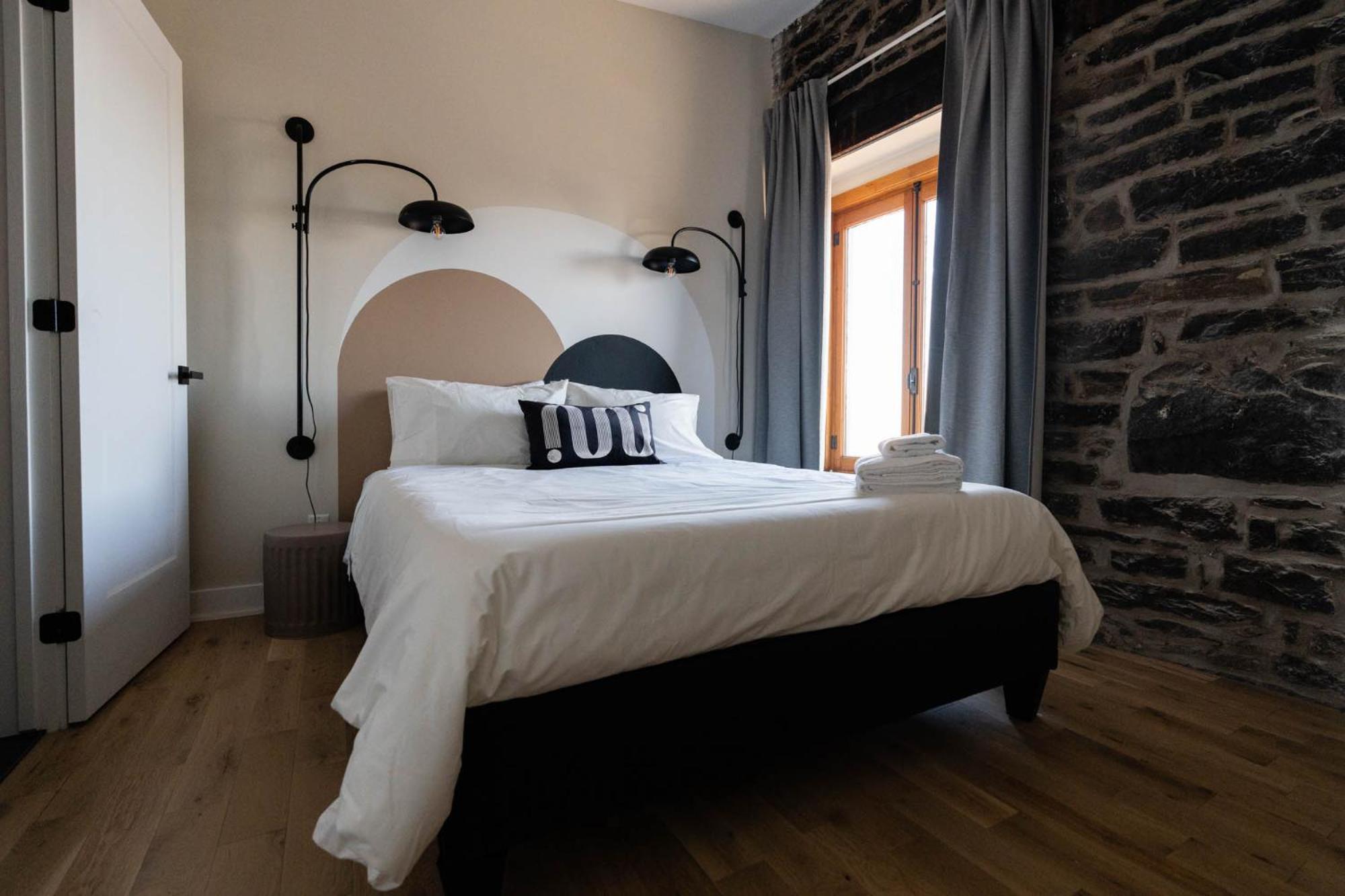 Maison Place Royale By Luxury In Transit Montreal Bagian luar foto